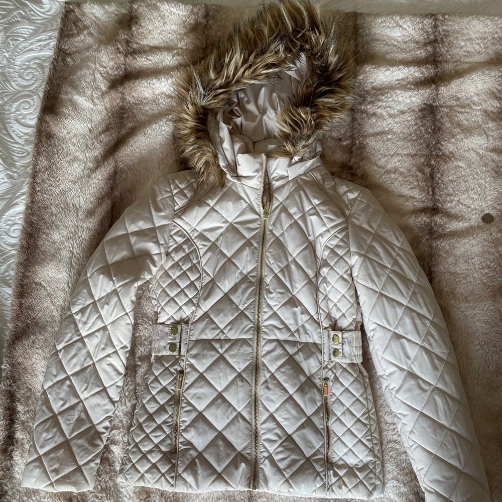 Brand New ‘Guess’ Coat!